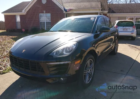 2016 Porsche Macan from USA, damaged, VIN WP1AB2A55GLB563